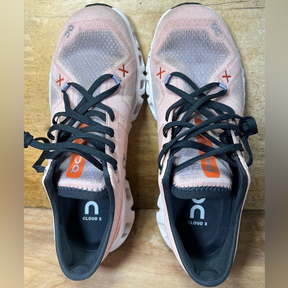 On Cloud X 3 Sneakers REFLECTIVE Womens Sz 6.5 Running Shoes Sneakers Rose Sand - Picture 7 of 12